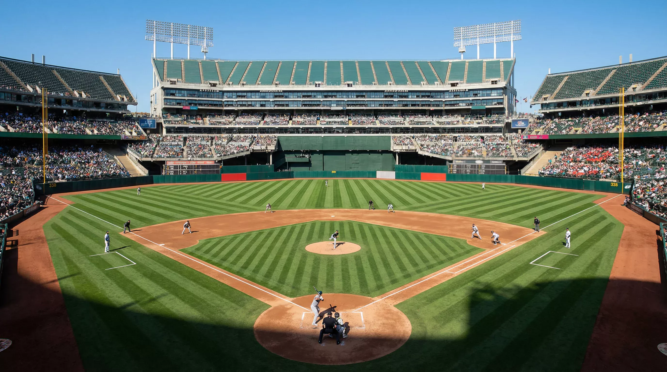 Terrain de baseball MLB avec joueurs en position durant une manche